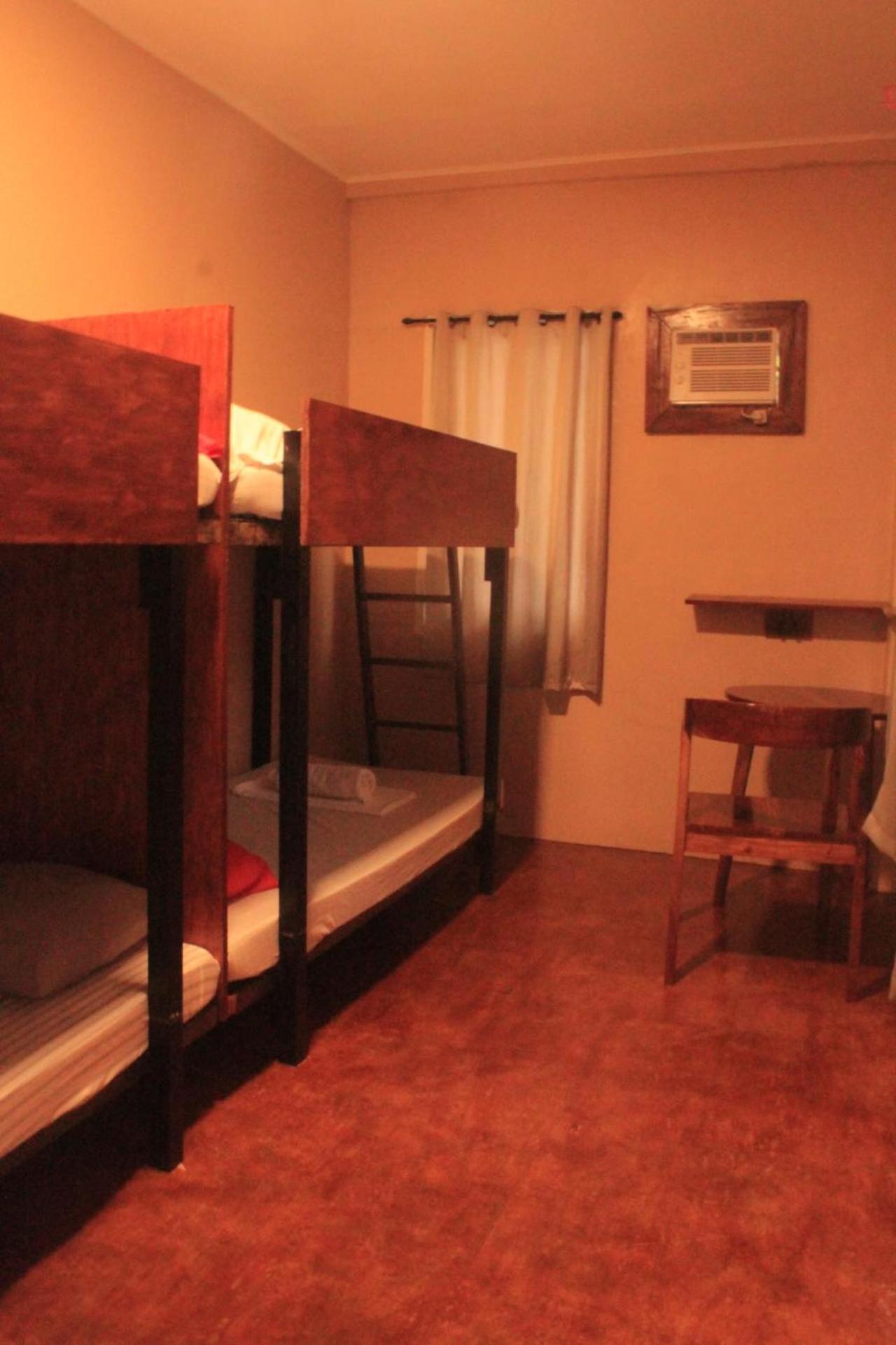 Laguno Hostel And Guest House Moalboal Room photo
