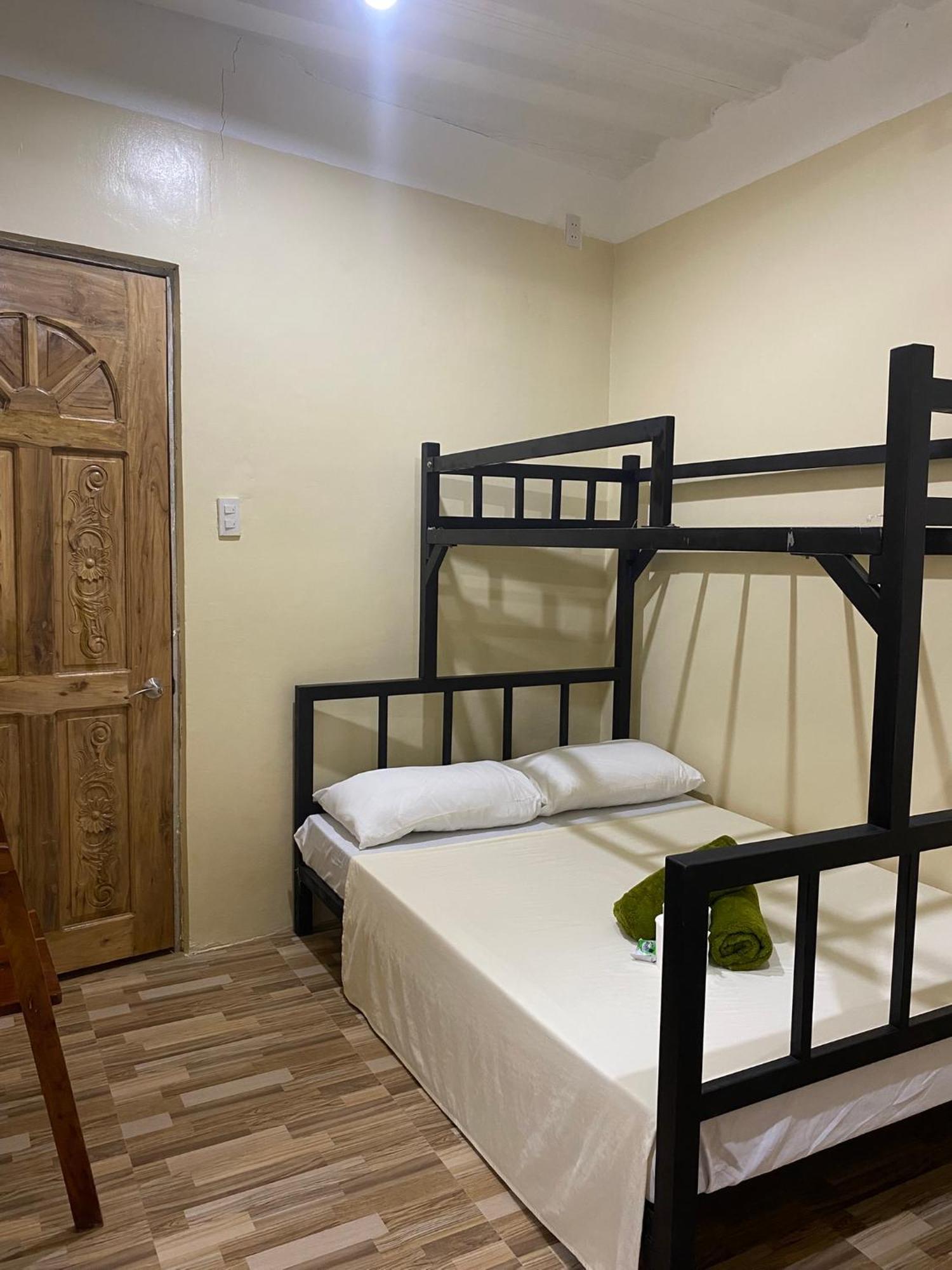 Laguno Hostel And Guest House Moalboal Exterior photo